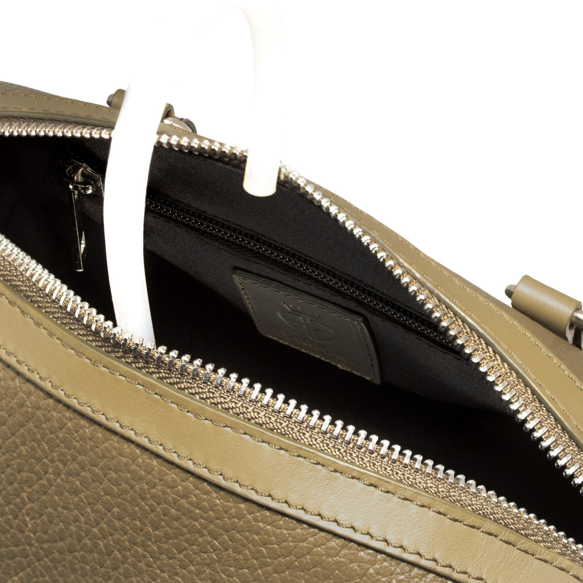 Bauletto donna vera pelle colore verde, tracolla regolabile removibile