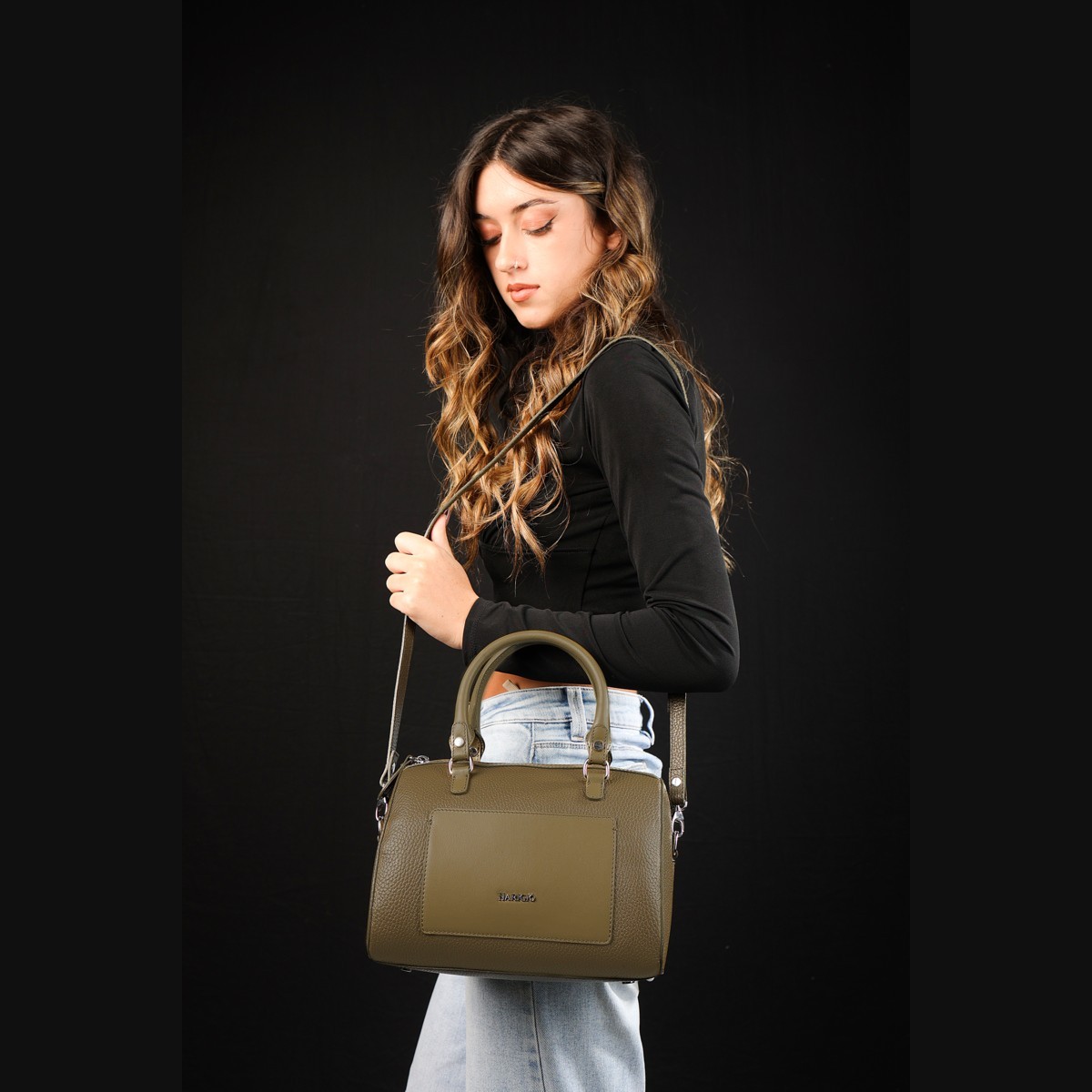 Bauletto donna vera pelle colore verde, tracolla regolabile removibile